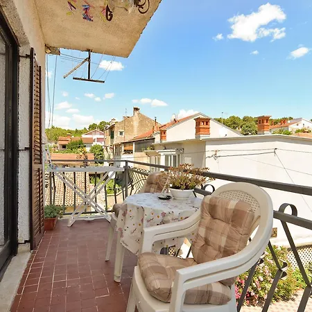 Ana 1684 Apartment