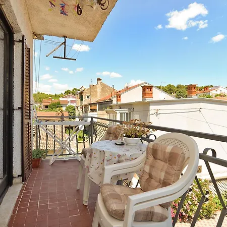 Ana 1684 Apartment