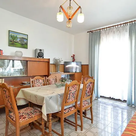 Apartman Ana 1684