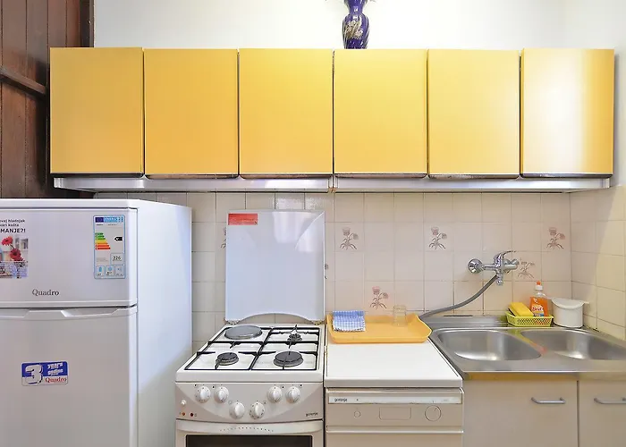 Ana 1684 Apartman *