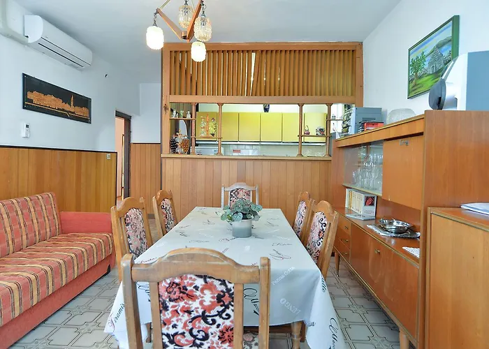 Apartman Ana 1684 Póla